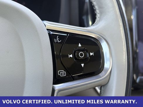 Certified 2023 Volvo XC60 B5 Plus w/ Climate Package image 18