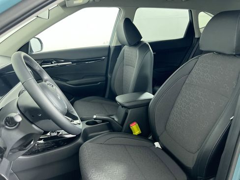 Certified 2025 Kia Seltos S AWD/4WD image 14
