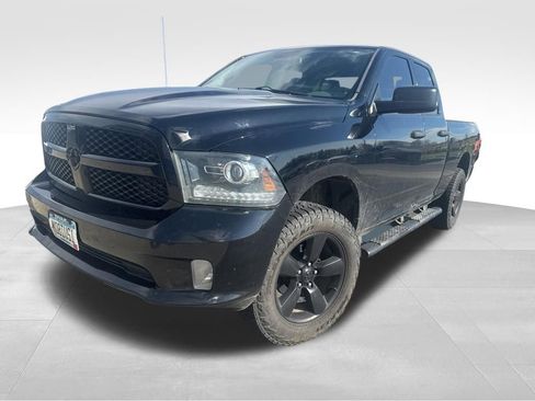 Used 2014 RAM 1500 Express w/ Black Ram 1500 Express Group image 7
