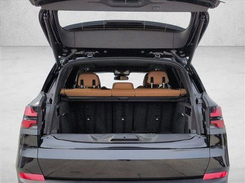 Used 2025 BMW X5 xDrive40i image 6