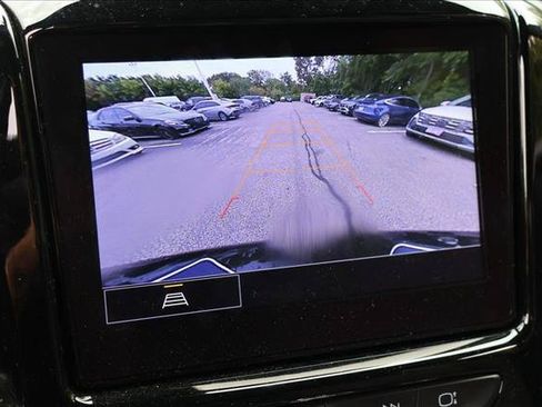 Used 2023 Chevrolet Traverse LT AWD/4WD image 15