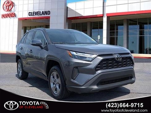 Used 2024 Toyota RAV4 XLE image 1