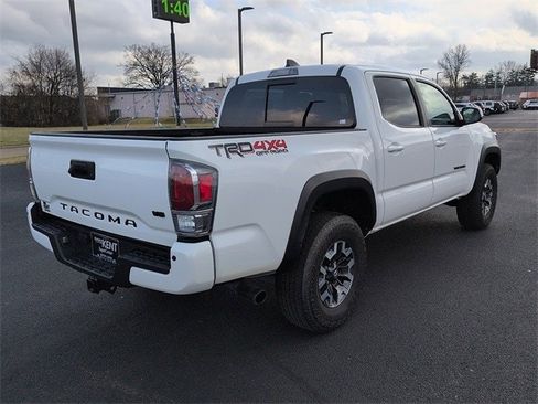 Certified 2023 Toyota Tacoma TRD Off-Road w/ TRD Premium Off Road Package image 7