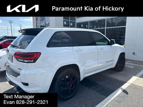 Used 2016 Jeep Grand Cherokee SRT AWD/4WD image 6