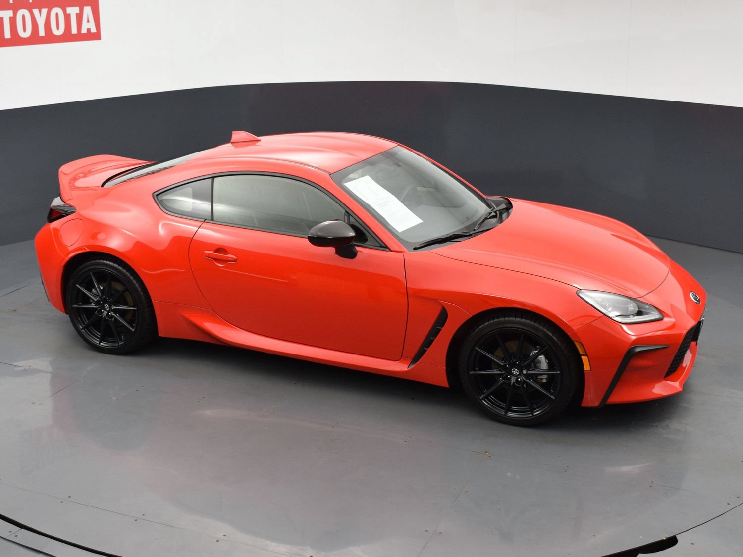 Used 2025 Toyota GR86 Premium RWD image 22