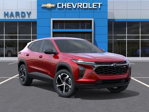 New 2026 Chevrolet Trax RS w/ Driver Confidence Package FWD image 5