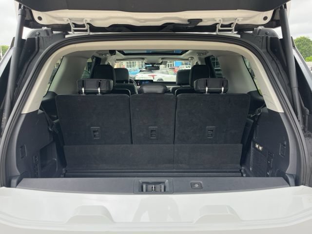 Used 2025 Ford Expedition Platinum AWD/4WD image 7