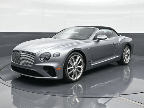 Certified 2022 Bentley Continental GT V8 AWD/4WD image 1