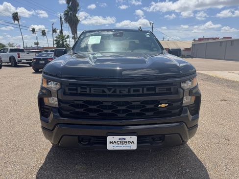 Used 2023 Chevrolet Silverado 1500 Custom RWD image 10