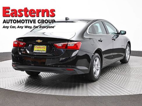 Used 2023 Chevrolet Malibu LS FWD image 5