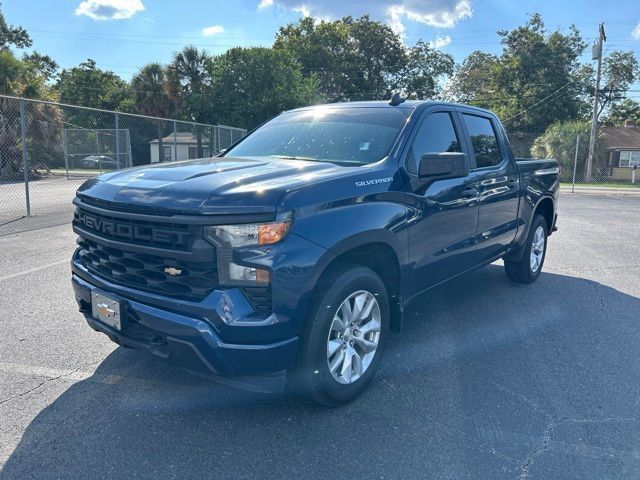 Used 2022 Chevrolet Silverado 1500 Custom RWD image 1