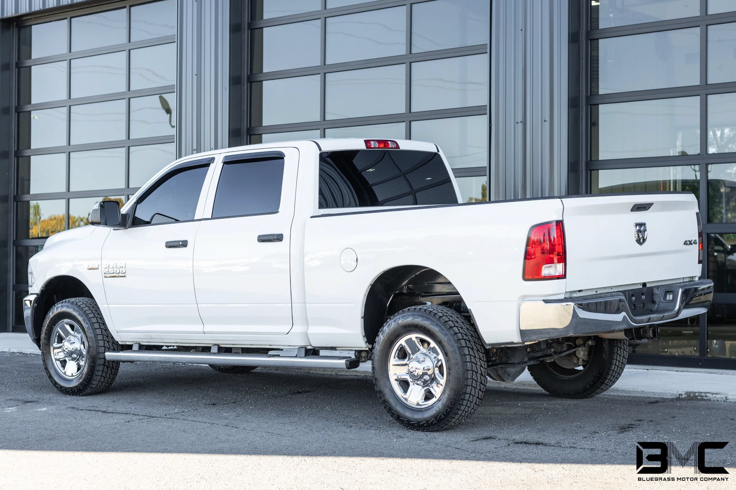 Used 2018 RAM 2500 Tradesman w/ Chrome Appearance Group AWD/4WD image 6