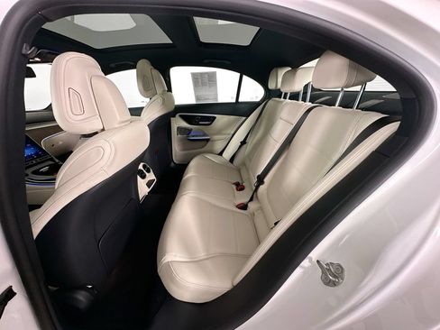 Certified 2023 Mercedes-Benz C 300 Sedan image 24
