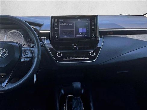Used 2021 Toyota Corolla LE FWD image 8