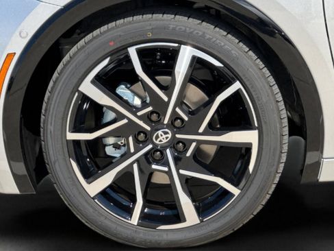 New 2027 Toyota Prius Plug-In Hybrid w/ Limited Premium Package FWD image 14