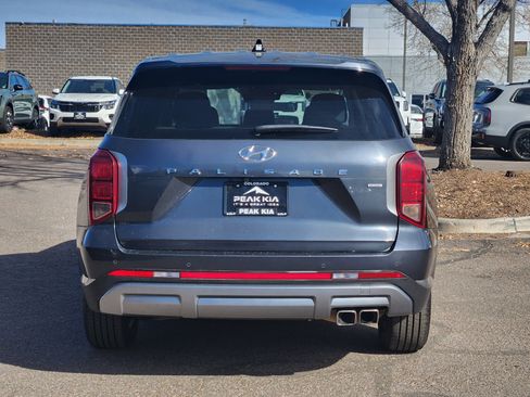 Used 2024 Hyundai Palisade SE image 11