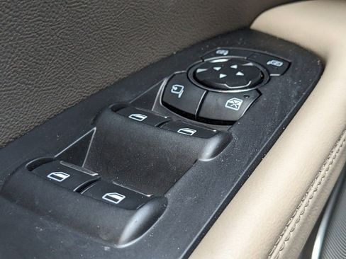 Certified 2023 Lincoln Nautilus Reserve w/ Equipment Group 202A image 27