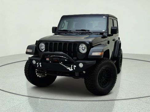 Used 2023 Jeep Wrangler Sport AWD/4WD image 2