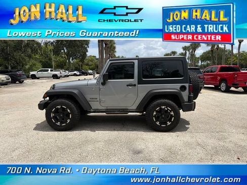 Used 2015 Jeep Wrangler Sport AWD/4WD image 4