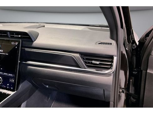 Used 2026 GMC Terrain Elevation AWD/4WD image 18