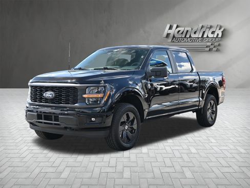 Used 2025 Ford F150 STX w/ Equipment Group 200A AWD/4WD image 5