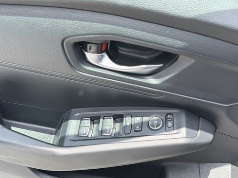 Certified 2025 Honda Accord LX image 9