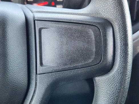 Certified 2022 Chevrolet Silverado 1500 Custom image 22