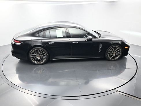 Used 2023 Porsche Panamera Platinum Edition image 42