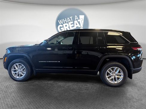 New 2025 Jeep Grand Cherokee Laredo X w/ Luxury Tech Group I image 7