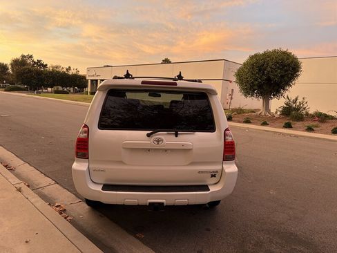Used 2008 Toyota 4Runner Sport RWD image 5