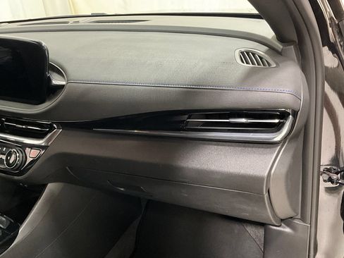 Used 2025 Buick Envista Sport Touring FWD image 16