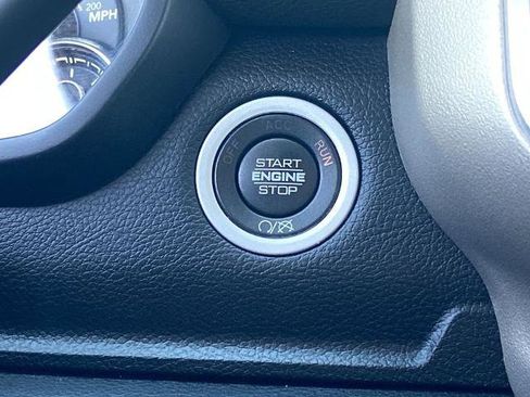 Used 2020 RAM 3500 Laramie image 12