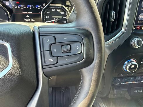 Used 2023 GMC Sierra 3500 Denali w/ Denali Ultimate Package AWD/4WD image 25