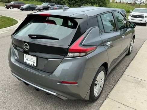 Used 2025 Nissan Leaf S FWD image 6