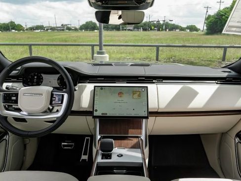 New 2026 Land Rover Range Rover SE AWD/4WD image 15