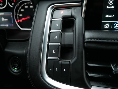 Used 2021 Chevrolet Tahoe LT image 24