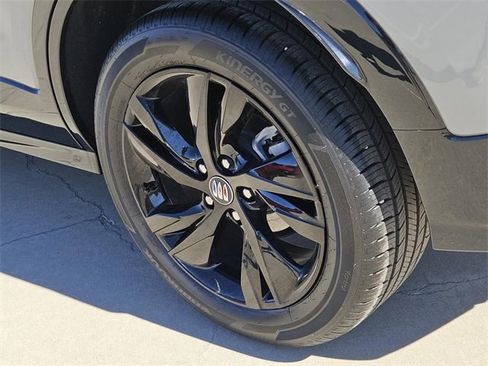 Used 2025 Buick Encore GX Sport Touring image 7