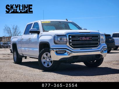 Used 2017 GMC Sierra 1500 SLE w/ SLE Value Package