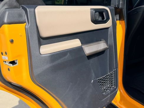 Used 2022 Ford Bronco Wildtrak image 18