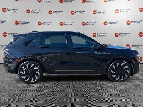 New 2026 Lincoln Nautilus Reserve w/ Jet Appearance Package AWD/4WD image 6