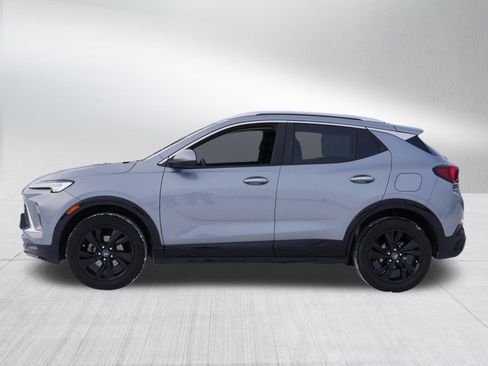 Used 2024 Buick Encore GX Sport Touring w/ Advanced Technology Package image 4