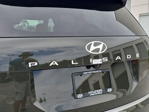New 2026 Hyundai Palisade Calligraphy FWD image 13