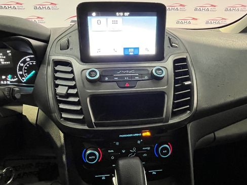 Used 2020 Ford Transit Connect XLT image 17