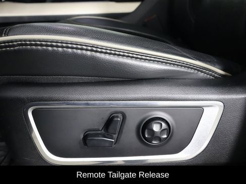 Used 2019 RAM 1500 Laramie image 24