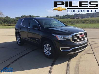 Used 2018 GMC Acadia SLE w/ LPO, Floor Liner Package