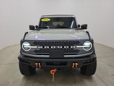 Used 2021 Ford Bronco Badlands image 2