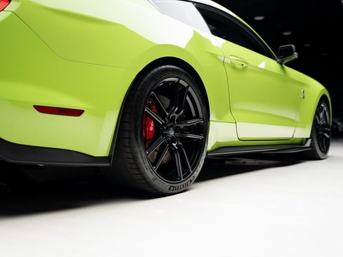 Used 2020 Ford Mustang Shelby GT500 w/ Technology Package image 78