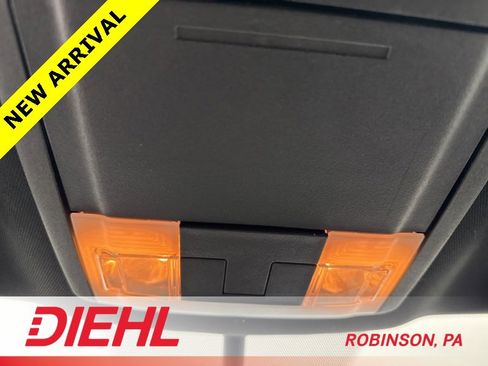 Used 2017 Ford Explorer XLT w/ Equipment Group 201A image 33