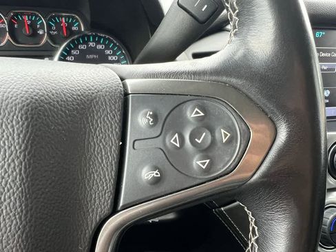 Used 2019 Chevrolet Suburban LT image 35