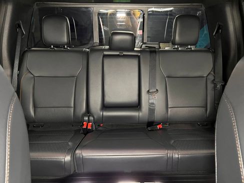 Used 2024 Ford F150 Lariat w/ FX4 Off-Road Package image 22